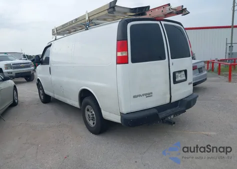 2014 GMC Savana 3500 Work Van z USA, uszkodzony, nr VIN 1GTZ7TBA9E1101470